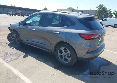 2023 Ford Escape St Line z USA, uszkodzony, nr VIN 1FMCU9MN8PUA95658